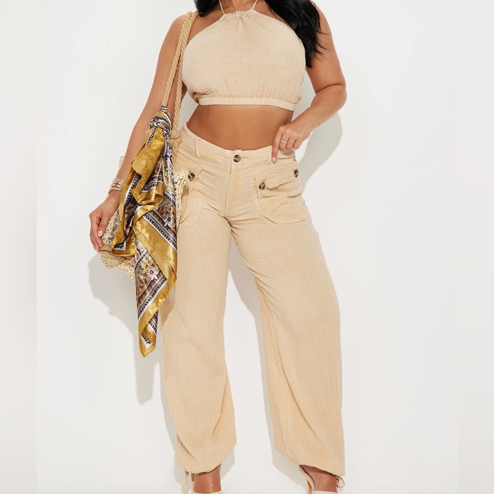 Fashion Nova “Saltwater Cargo Pant set”, tan, Size L